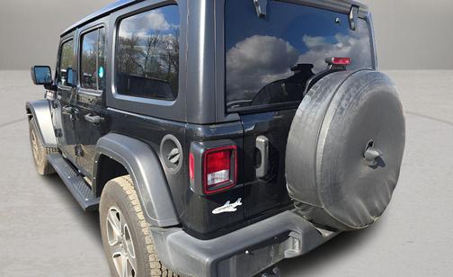 Black Clearcoat 2022 Jeep Wrangler Unlimited Sport