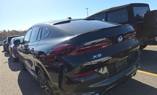 Black Sapphire Metallic 2025 BMW X6 xDrive40i