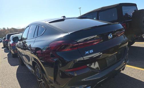 Black Sapphire Metallic 2025 BMW X6 xDrive40i