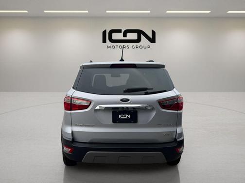 Silver Metallic 2021 Ford EcoSport Titanium
