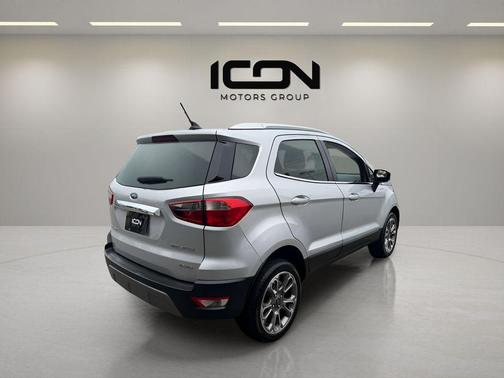 Silver Metallic 2021 Ford EcoSport Titanium