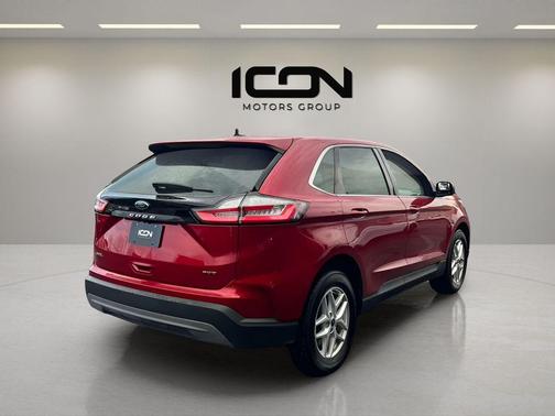 Rapid Red Metallic Tinted Clearcoat 2022 Ford Edge SEL
