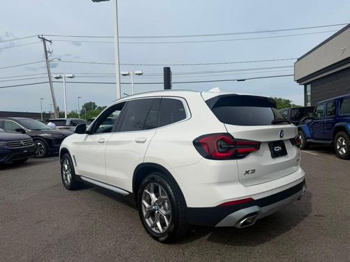 Alpine White 2024 BMW X3 xDrive30i