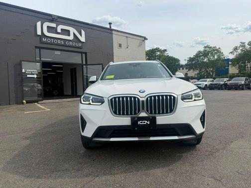 Alpine White 2024 BMW X3 xDrive30i