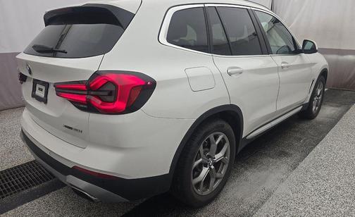 Alpine White 2024 BMW X3 xDrive30i