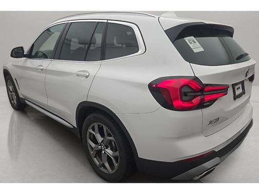 Alpine White 2024 BMW X3 xDrive30i