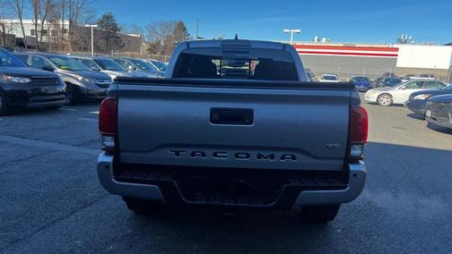 2018 Toyota Tacoma TRD Sport