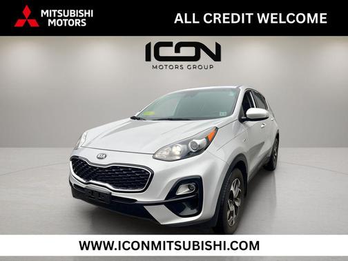Sparkling Silver 2022 Kia Sportage LX