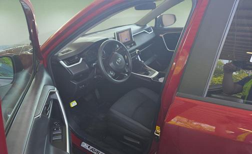 Ruby Flare Pearl 2023 Toyota RAV4 LE