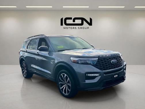 2023 Ford Explorer ST-Line