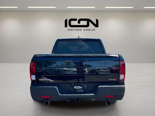 Crystal Black Pearl 2024 Honda Ridgeline Sport