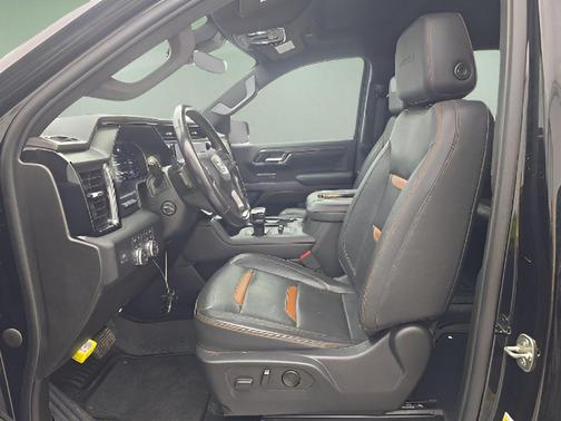 Onyx Black 2022 GMC Sierra 1500 AT4