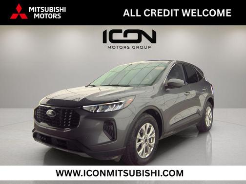 Carbonized Gray Metallic 2023 Ford Escape Active
