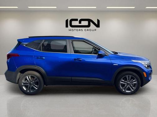 Neptune Blue 2023 Kia Seltos S