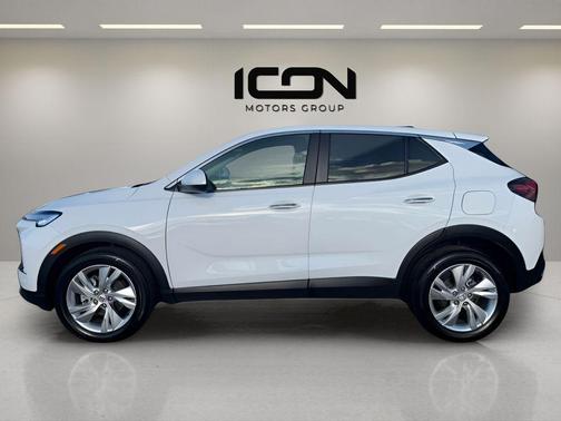 Summit White 2025 Buick Encore GX Preferred