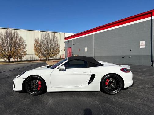 2016 Porsche Boxster Spyder