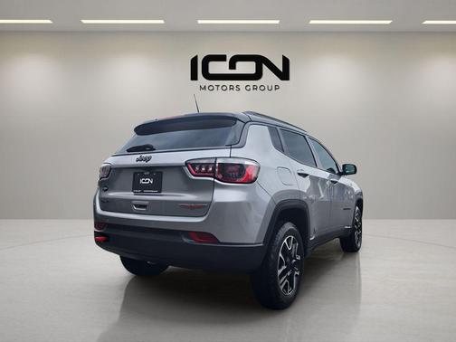 Billet Silver Metallic Clearcoat 2020 Jeep Compass Trailhawk
