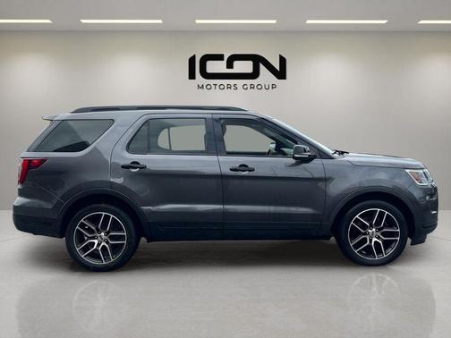 2019 Ford Explorer Sport