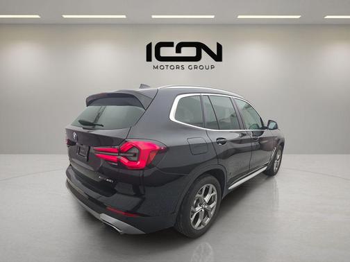 Jet Black 2024 BMW X3 xDrive30i