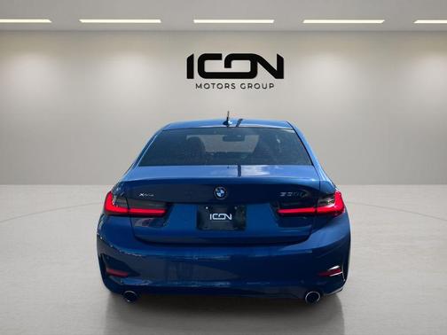 Phytonic Blue Metallic 2022 BMW 330 xDrive