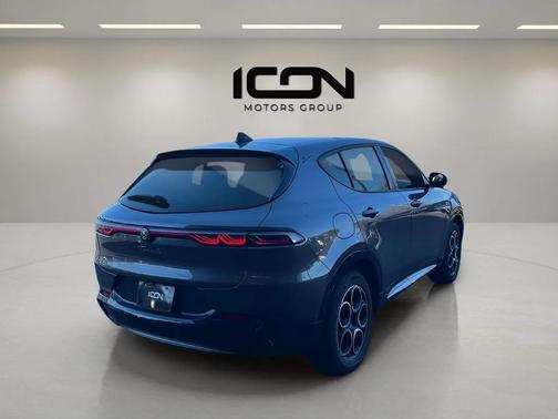 2024 Alfa Romeo Tonale Ti EAWD