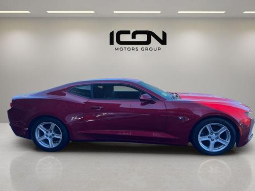 Garnet Red Tintcoat 2019 Chevrolet Camaro 1LT