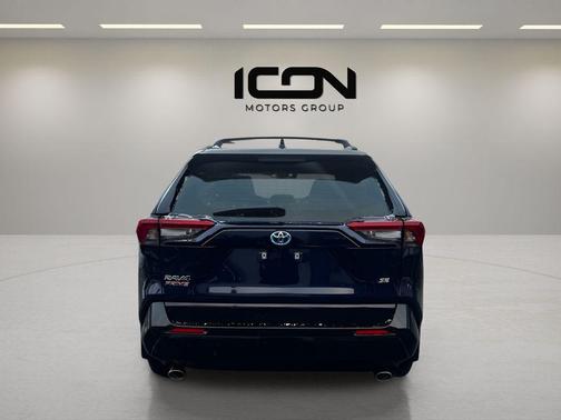 2023 Toyota RAV4 Prime SE
