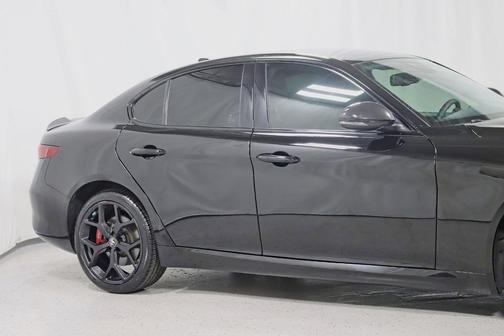2020 Alfa Romeo Giulia Base