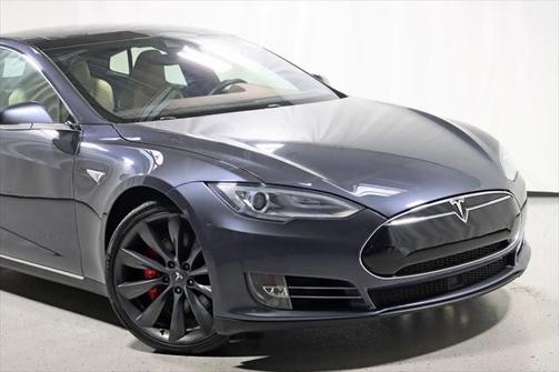 2015 Tesla Model S P85D
