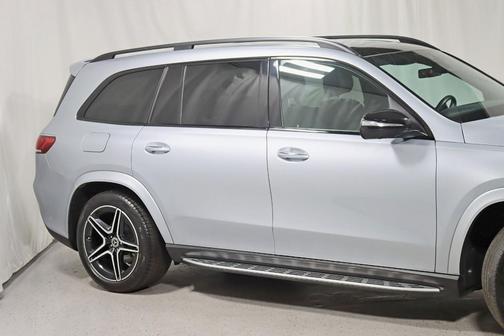 2022 Mercedes-Benz GLS 450 4MATIC