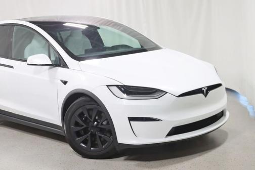 2023 Tesla Model X Standard Range-AWD-computer-4-20 Wheels
