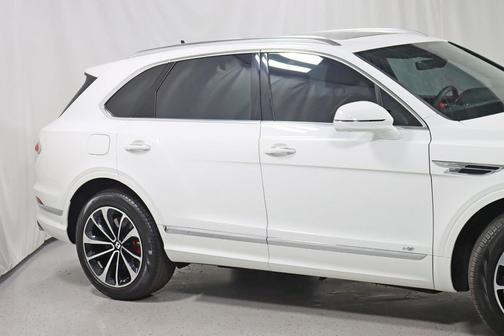 2022 Bentley Bentayga V8