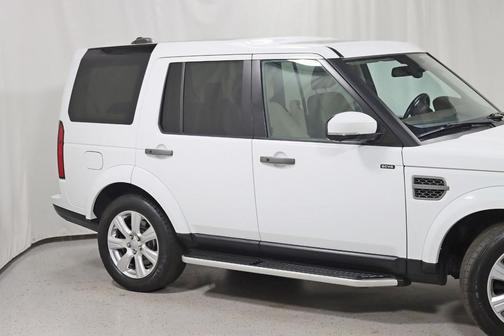 2016 Land Rover LR4 Base