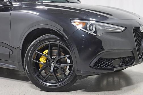 2021 Alfa Romeo Stelvio Ti Sport
