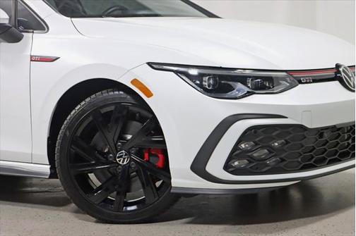 2023 Volkswagen Golf GTI 2.0T SE DSG