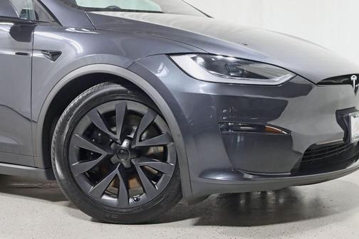 2024 Tesla Model X Long Range