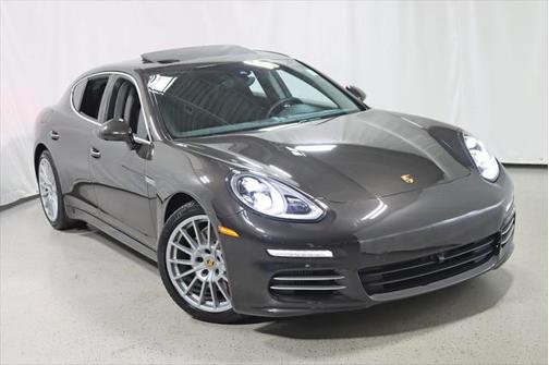 2014 Porsche Panamera 4S