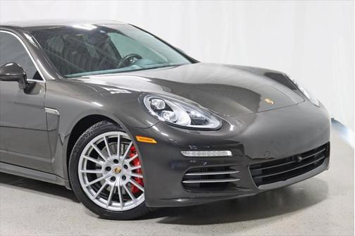 2014 Porsche Panamera 4S