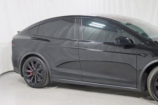 2023 Tesla Model X Plaid Tri Motor All-Wheel Drive