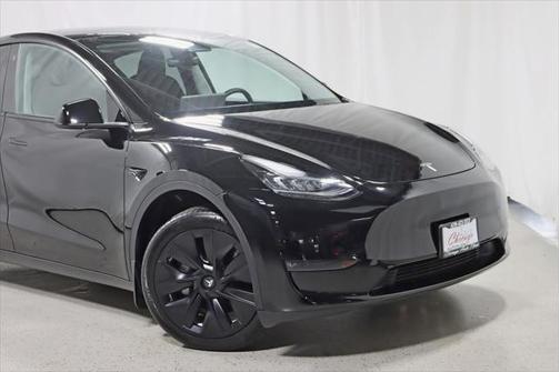 2023 Tesla Model Y Long Range Dual Motor All-Wheel Drive