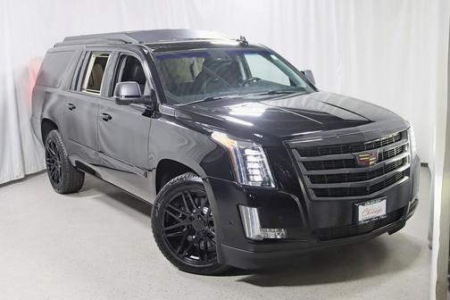 2017 Cadillac Escalade ESV Luxury