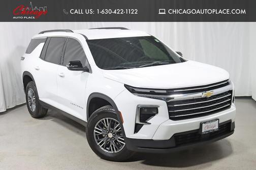 2025 Chevrolet Traverse LT