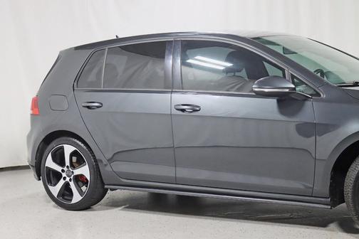 2015 Volkswagen Golf GTI 2.0T S 4-Door