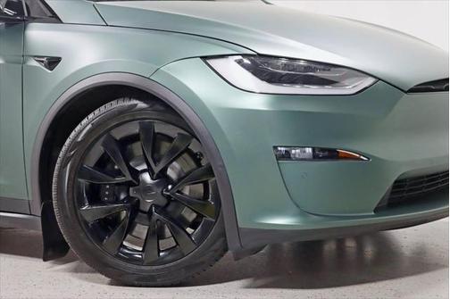2022 Tesla Model X Plaid Tri Motor All-Wheel Drive