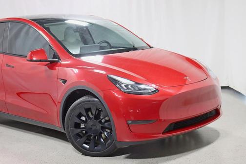 2023 Tesla Model Y Long Range-AWD-7-Seater-20Wheels