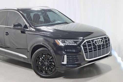 2020 Audi Q7 45 Premium Plus