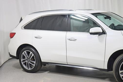 2018 Acura MDX 3.5L w/Advance & Entertainment Pkgs