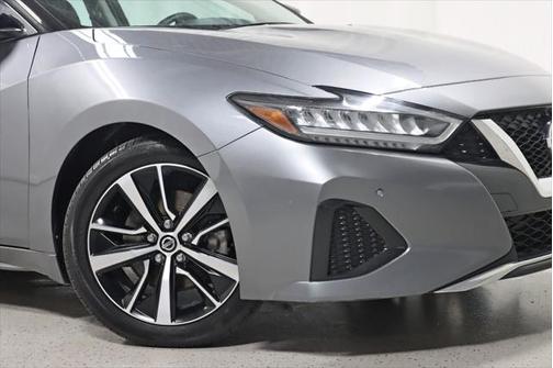 2022 Nissan Maxima SL