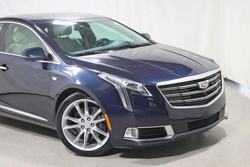 2018 Cadillac XTS Premium Luxury