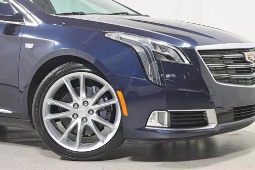 2018 Cadillac XTS Premium Luxury